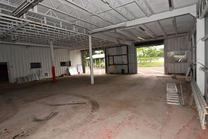 More Photos Of 644 Maguire Rd, Ocoee Auto Dealership For Lease