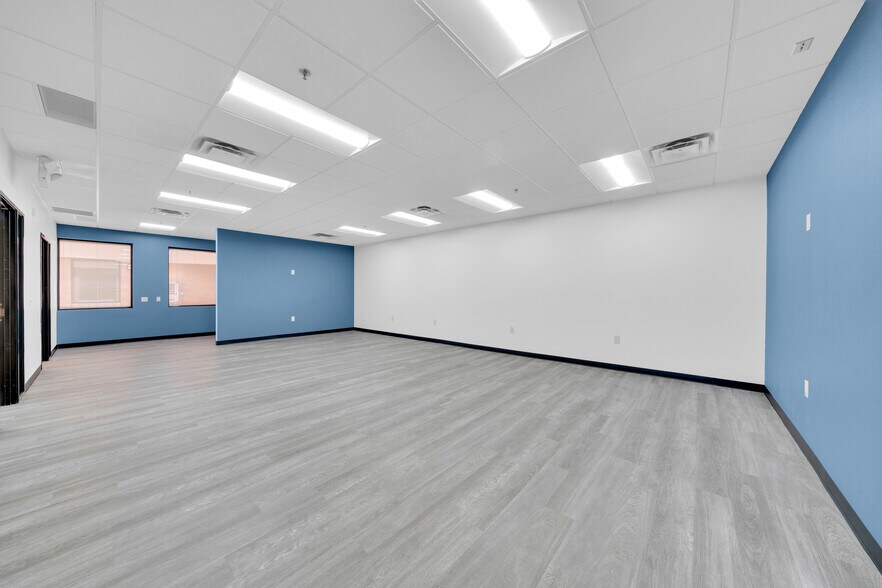 More Photos Of 4729 E Union Hills Dr, Phoenix Medical For Sale