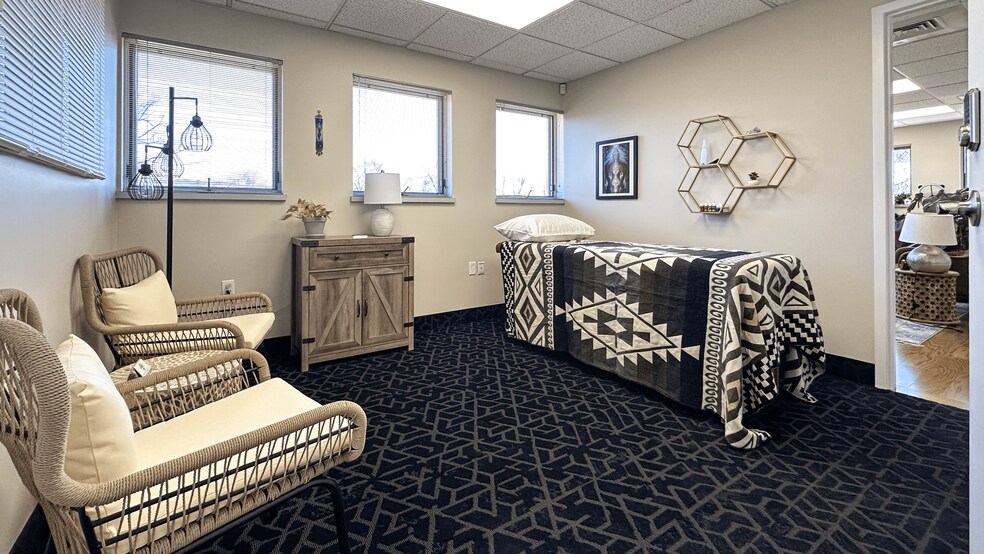 More Photos Of 49 Tolland Tpke, Manchester Medical For Lease