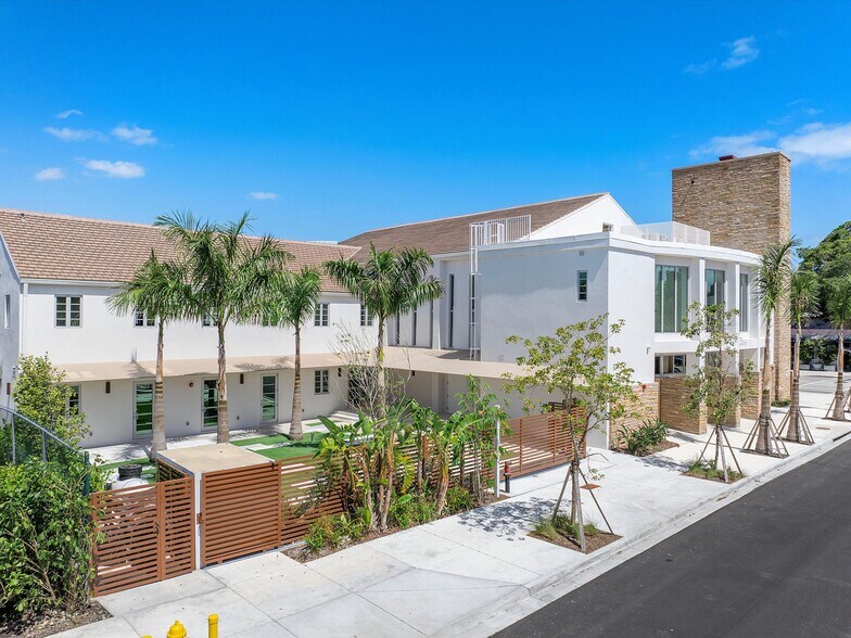 More Photos Of 7610 Biscayne Blvd, Miami General Retail For Sale