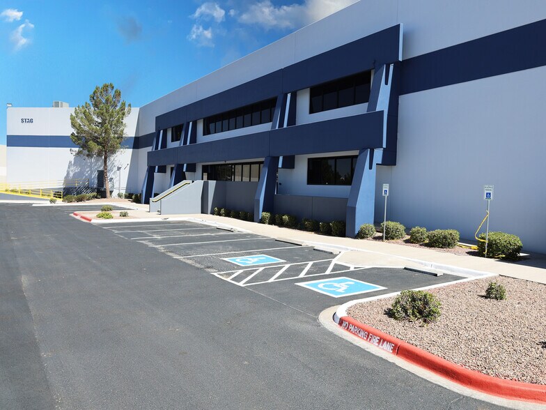 Primary Photo Of 47 Butterfield Cir, El Paso Warehouse For Lease
