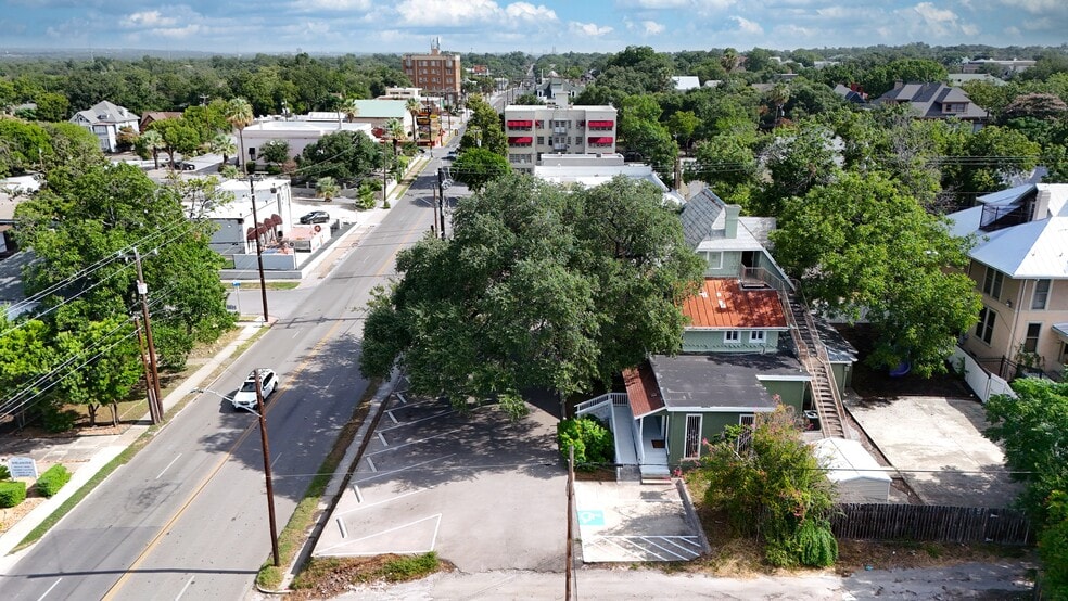 More Photos Of 1818 San Pedro Ave, San Antonio Office Residential For Sale