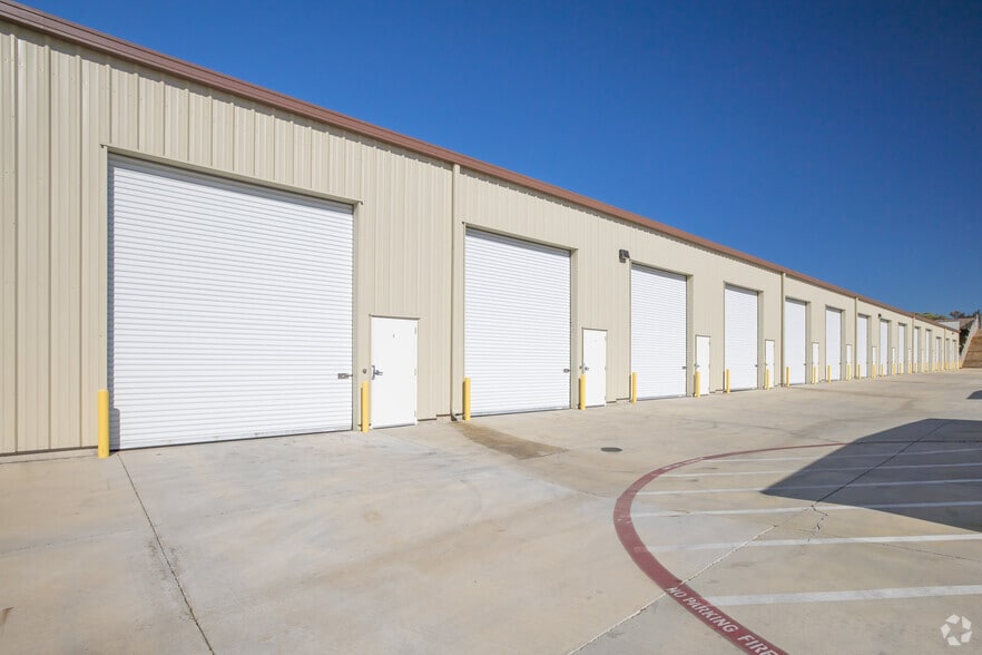 More Photos Of 4395 Business Dr, Cameron Park Self Storage For Sale