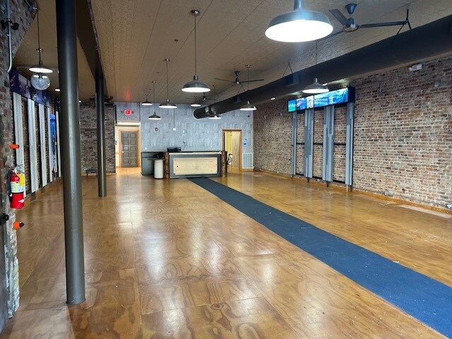 More Photos Of 1104 Broadway, Columbus Storefront For Lease
