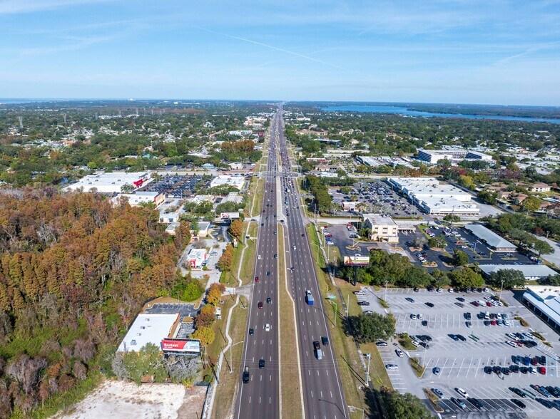 More Photos Of 33550 US Highway 19 N, Palm Harbor Freestanding For Lease