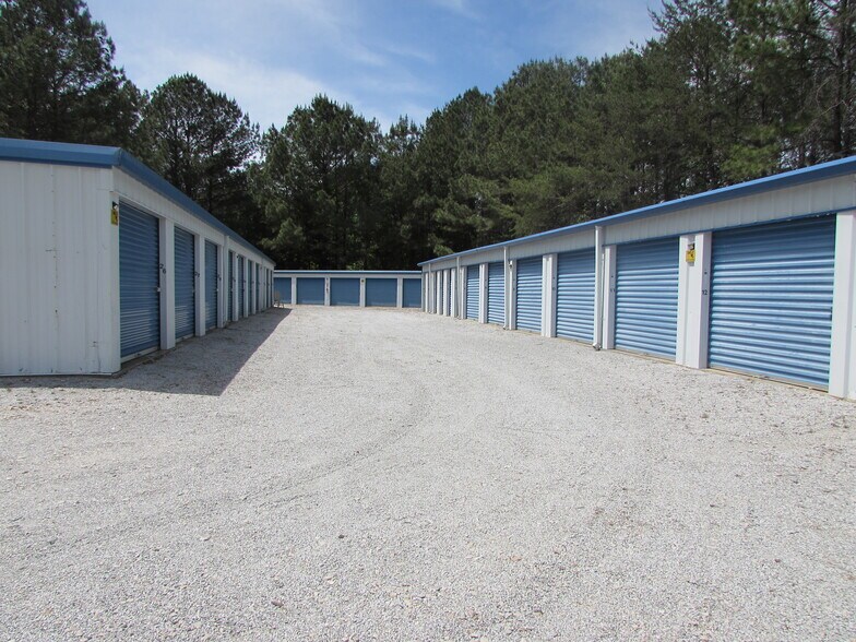 Primary Photo Of 3151 Franklin Pky, Franklin Specialty For Sale