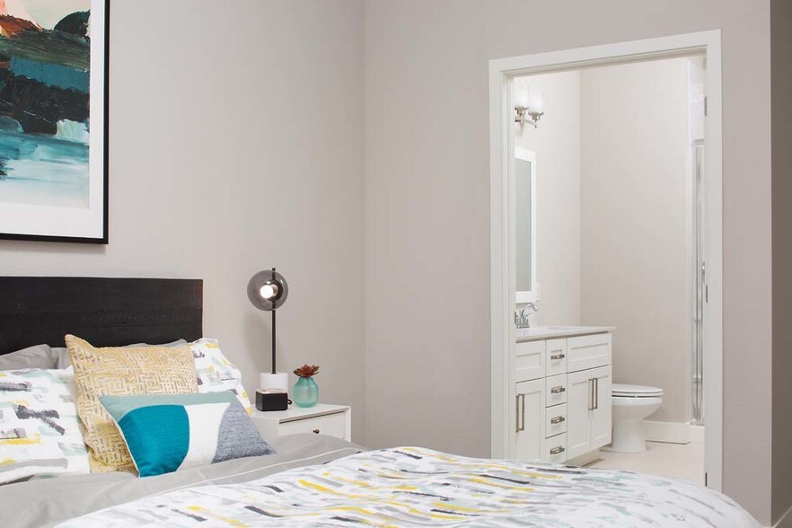 More Photos Of 9300 E Mineral Ave, Centennial Apartments For Lease