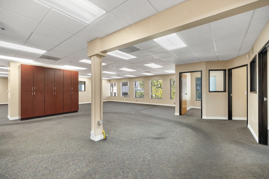 Primary Photo Of 43525 Ridge Park Dr, Temecula Office For Sale