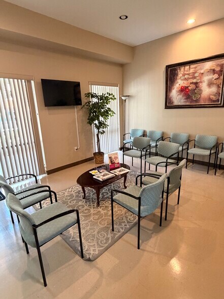 More Photos Of 7364 Stonerock Cir, Orlando Medical For Lease