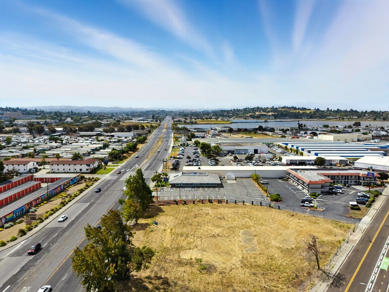 More Photos Of 4355 Sonoma Blvd, Vallejo Restaurant For Sale