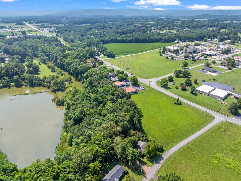 More Photos Of College St S, Winchester Land For Sale