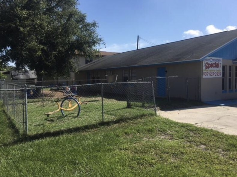 More Photos Of 209 E Kennedy Blvd, Eatonville Flex For Lease