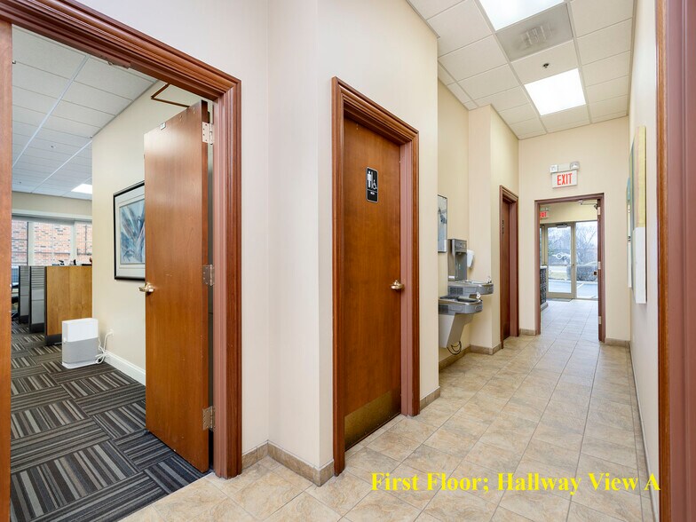 More Photos Of 739 North Ave, Glendale Heights Loft Creative Space For Lease