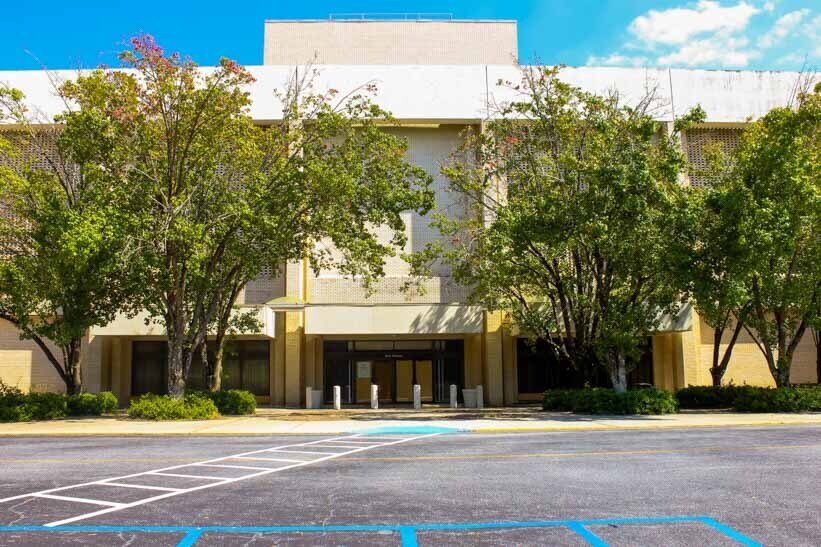 More Photos Of 2731 Candler Rd, Decatur General Retail For Lease