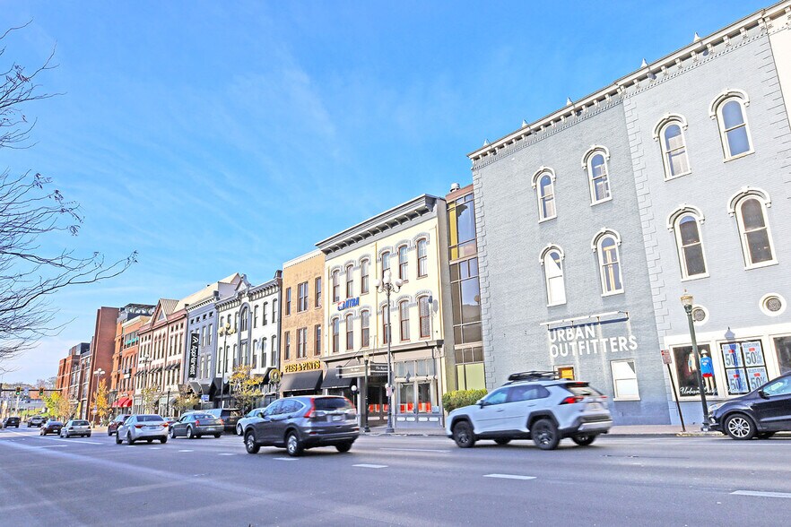 More Photos Of 401 W Main St, Lexington Loft Creative Space For Lease