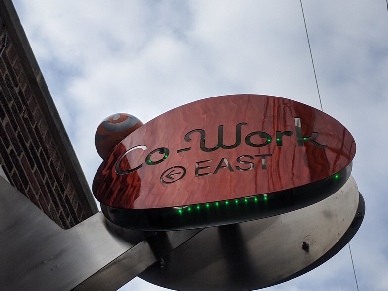 More Photos Of 3251 Riverside Dr, Cincinnati Loft Creative Space For Lease