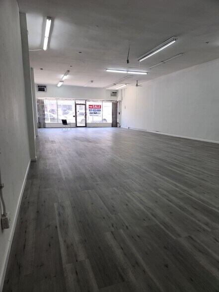 More Photos Of 7912-7912 Parsons Blvd, Flushing Storefront For Lease