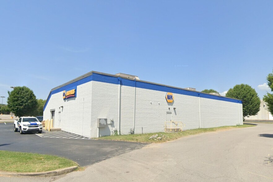 More Photos Of 910 Rivergate Pky, Goodlettsville Freestanding For Sale