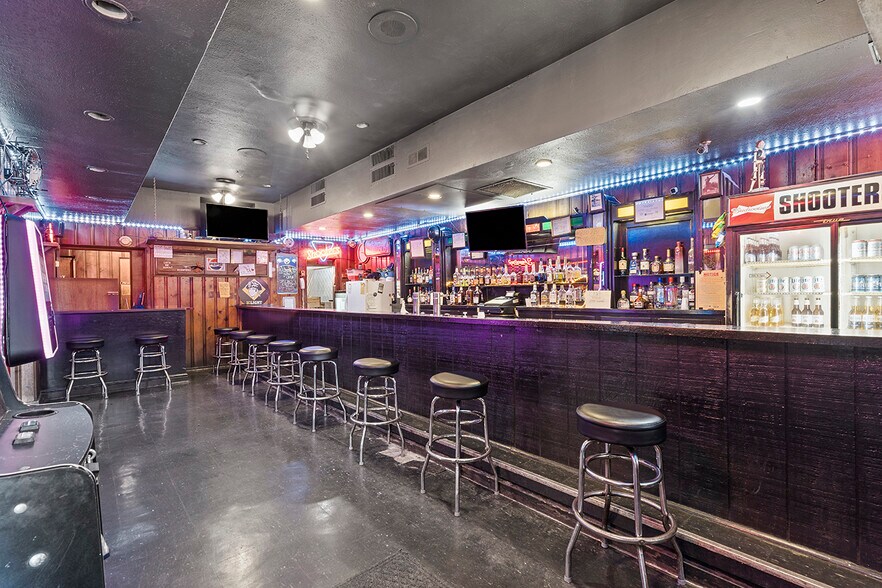 More Photos Of Island Avenue 1173-1175 Island Avenue, McKees Rocks Bar For Sale