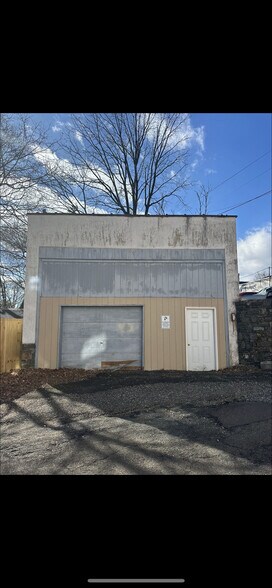 More Photos Of 100-120 Green St, Doylestown Apartments For Sale