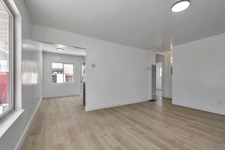 More Photos Of 344 Pennsylvania Dr, Watsonville Apartments For Sale