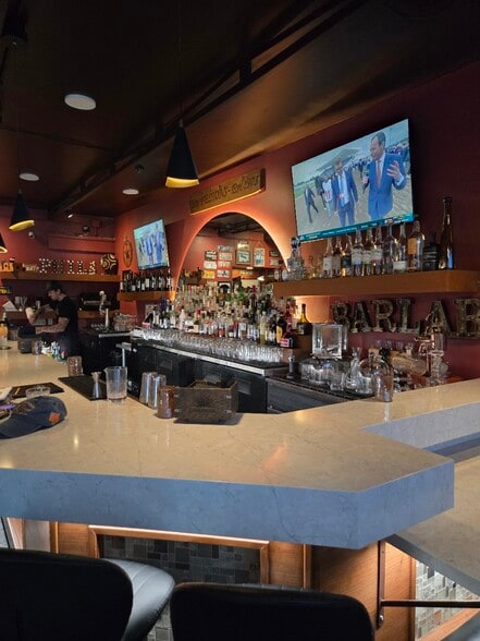 More Photos Of 3320 E Thousand Oaks Blvd, Westlake Village Restaurant For Lease