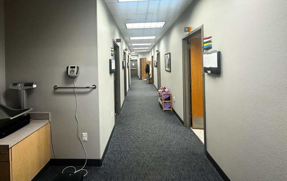 More Photos Of 455 Kokopelli Blvd, Fruita General Retail For Lease