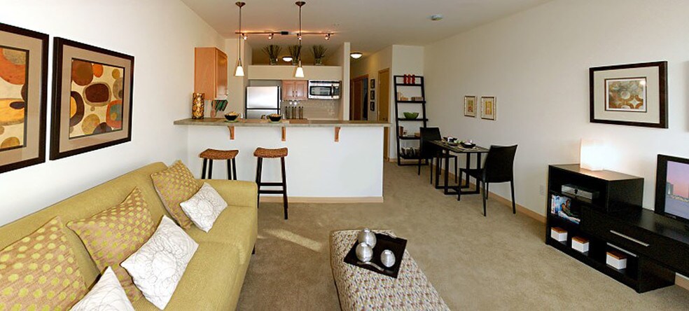 More Photos Of 507 NE Northgate Way, Seattle Apartments For Lease