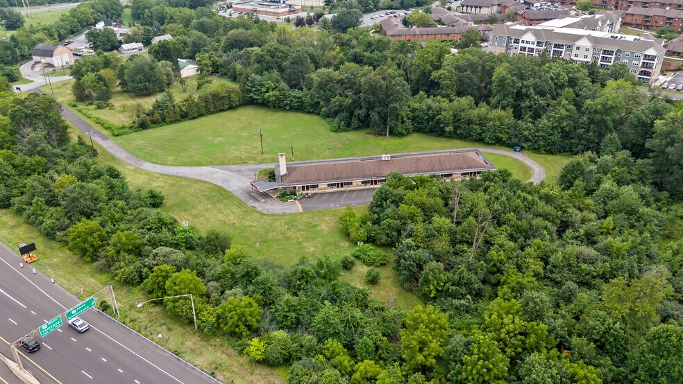 More Photos Of 1058 Hausman Rd, Allentown Hotel For Sale