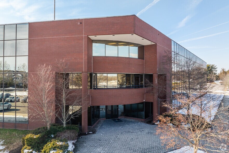 More Photos Of 101 Morgan Ln, Plainsboro Office For Lease