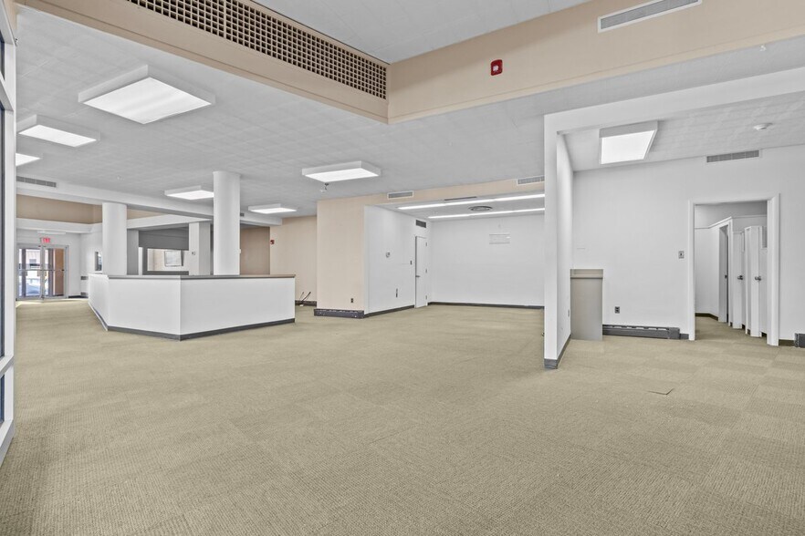 More Photos Of 89 Main St, Little Falls Bank For Lease