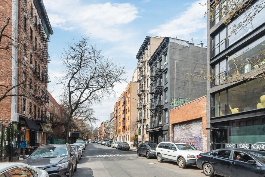 More Photos Of 615 E 6th St, New York Apartments For Sale