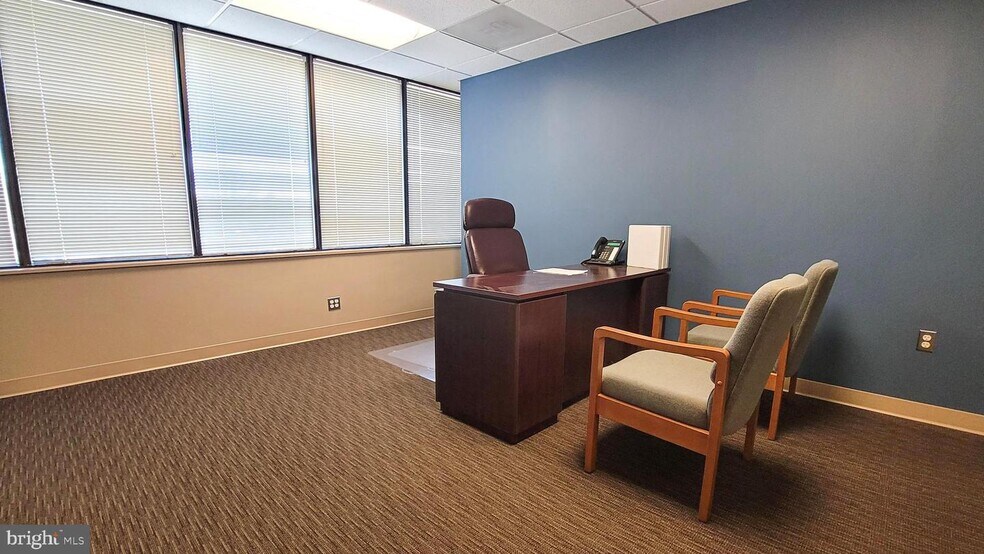 More Photos Of 2050 Old Bridge Rd, Woodbridge Medical For Sale