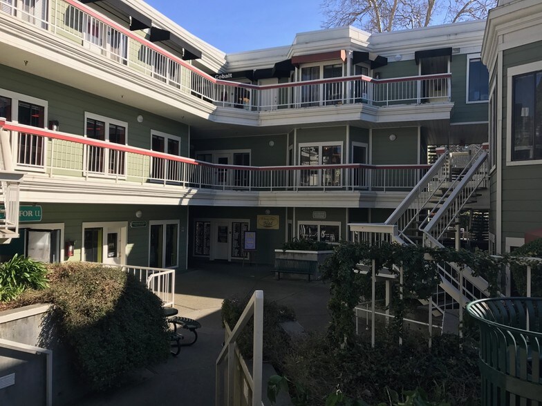 More Photos Of 132 E St, Davis General Retail For Lease