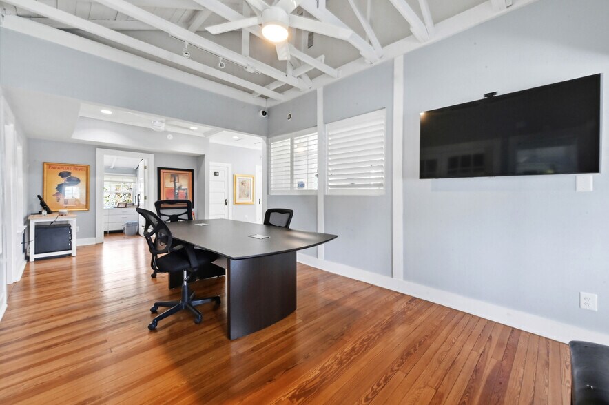 More Photos Of , Delray Beach Office For Sale