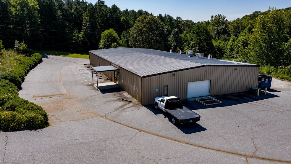 More Photos Of 1803 Claude Rd, Conover Religious Facility For Lease