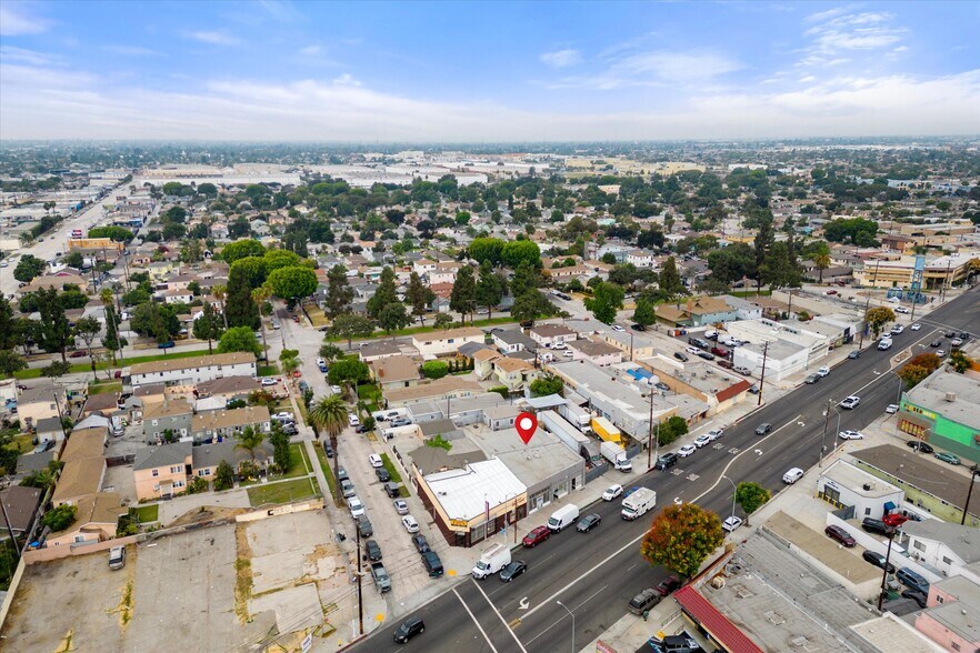 More Photos Of 10523 Long Beach Blvd, South Gate Storefront For Sale