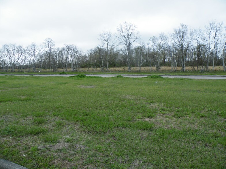 More Photos Of 25th Ave N at Hwy 3, Texas City Land For Sale
