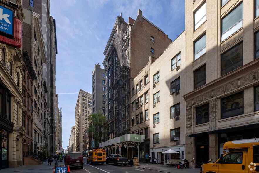 Primary Photo Of 27 E 21st St, New York Office For Lease