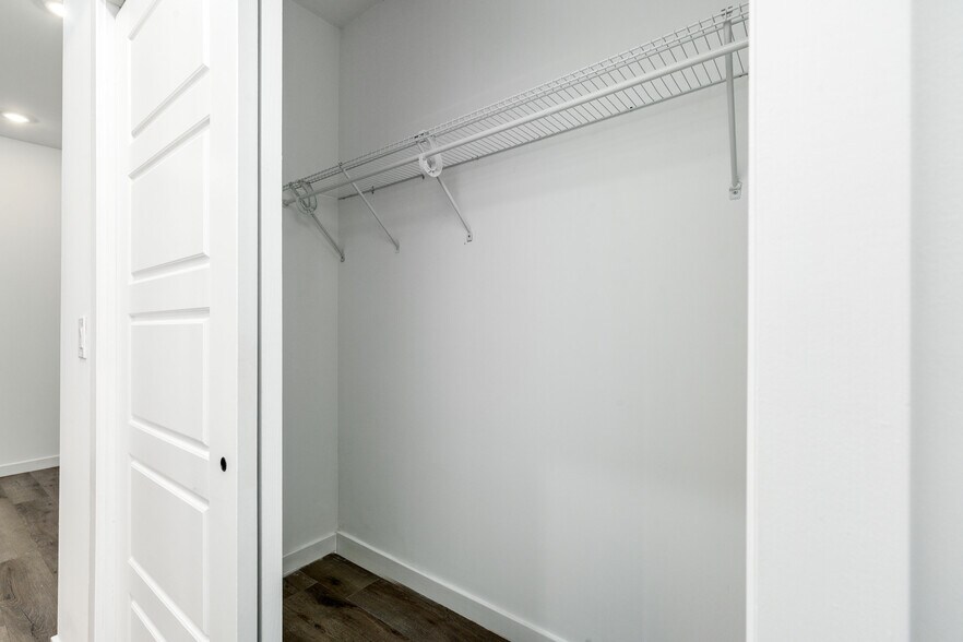 More Photos Of 1735 S 23rd St, Philadelphia Apartments For Sale