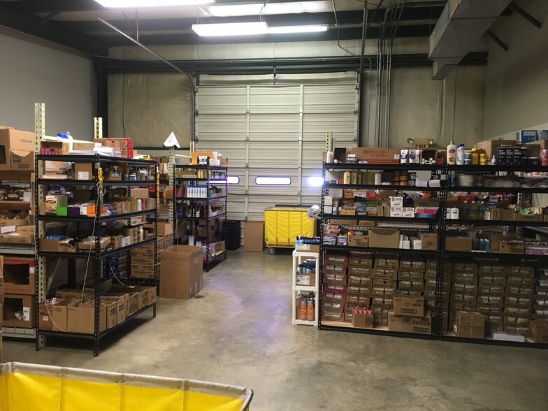 More Photos Of 722-726 Roanoke St, Salem Research And Development For Sale