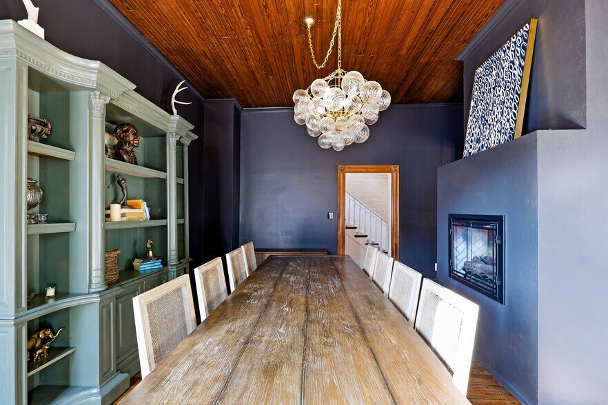 More Photos Of 320 Blount Ave, Guntersville Specialty For Sale