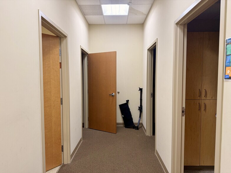 More Photos Of 2525 N Palafox St, Pensacola Medical For Lease