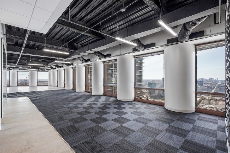 More Photos Of 1415 Louisiana St, Houston Office For Sale