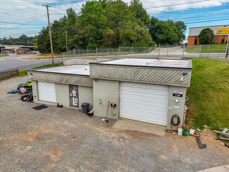 More Photos Of 2314 Patterson Ave SW, Roanoke Office For Sale