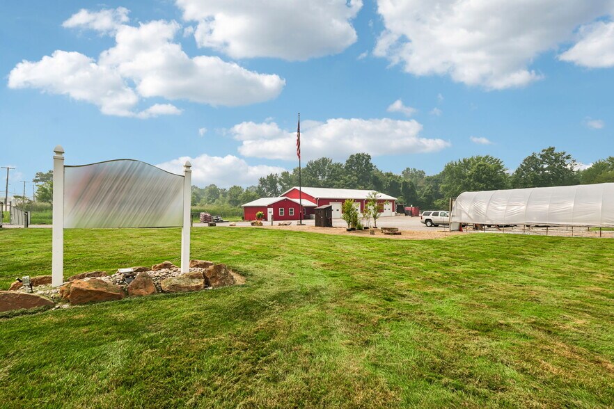 More Photos Of 3220 McCartney Rd, Youngstown General Retail For Sale