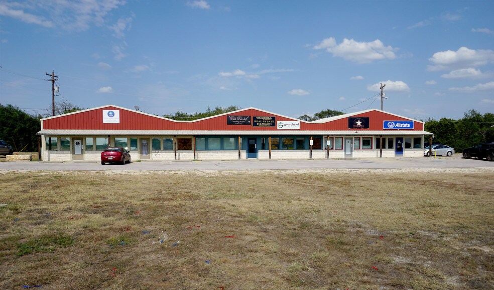More Photos Of 719 US 183, Liberty Hill Freestanding For Lease