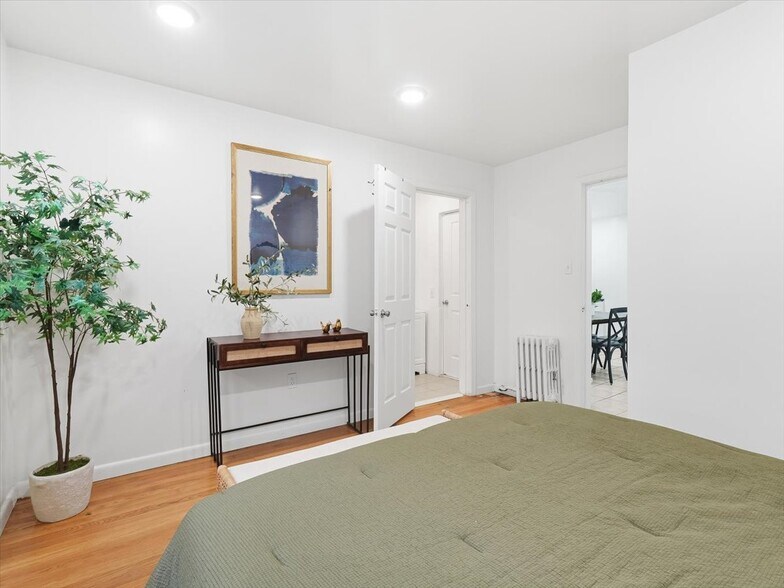 More Photos Of 1021 Westside Ave, Jersey City Apartments For Sale