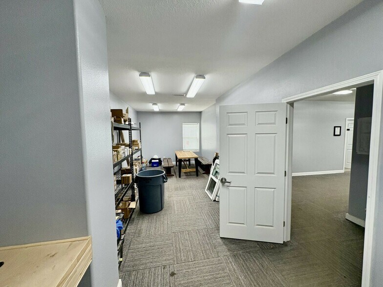 More Photos Of 3948 Garcon Point Rd, Milton General Retail For Lease