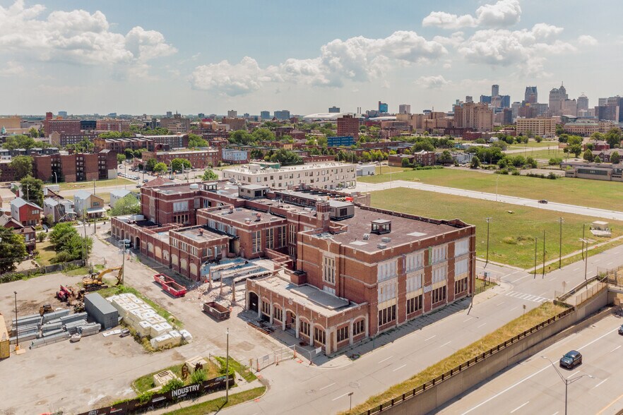 More Photos Of 950 Selden St, Detroit Schools For Lease